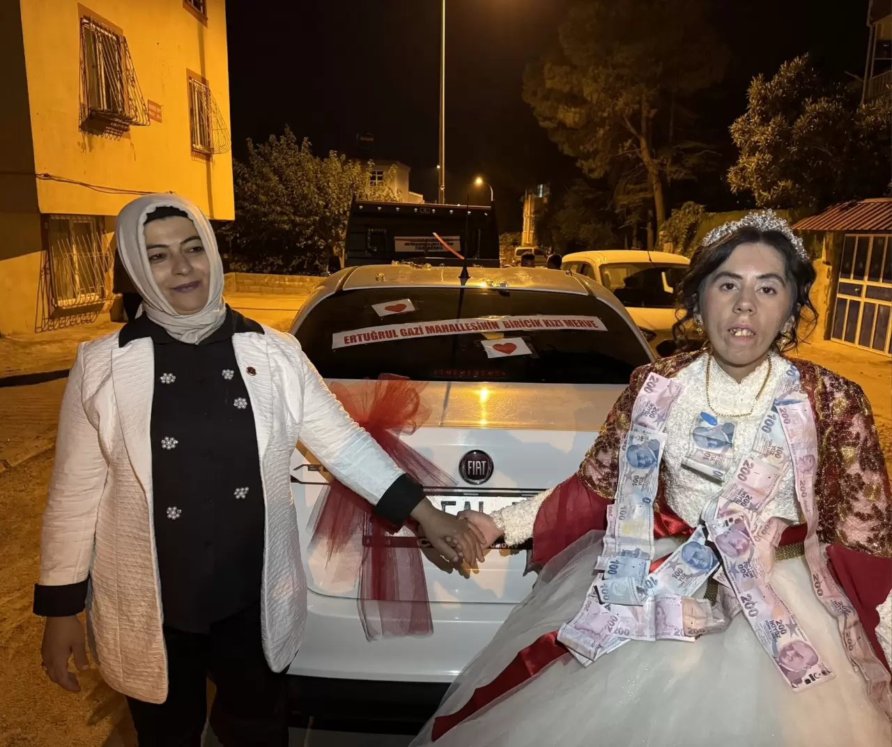 Kahramanmaraş’ta zihinsel engelli genç kızın gelinlik hayali gerçekleşti 1