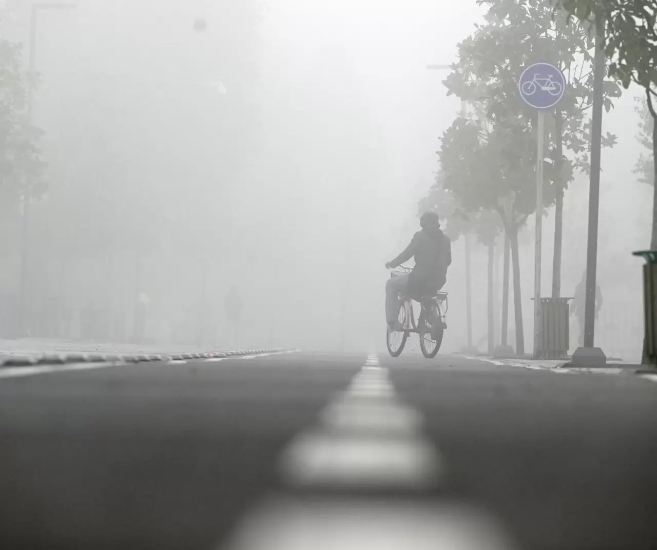 Düzce’de sabah sisleri hayatı zora soktu 6