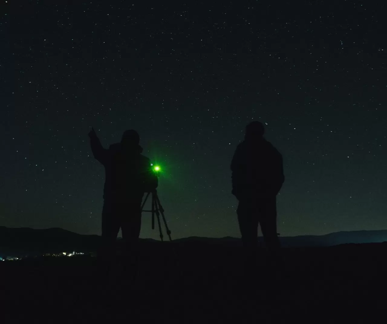 Debrad semalarında büyüleyici gösteri: Lemmon Kuyruklu Yıldızı gökyüzünü aydınlattı 8