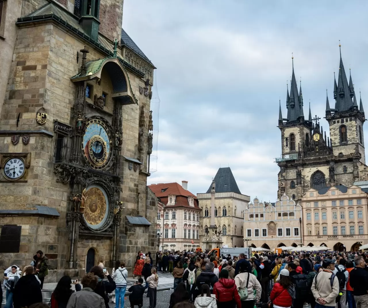 Sonbahar Prag’da büyüleyici renkler sunuyor 2