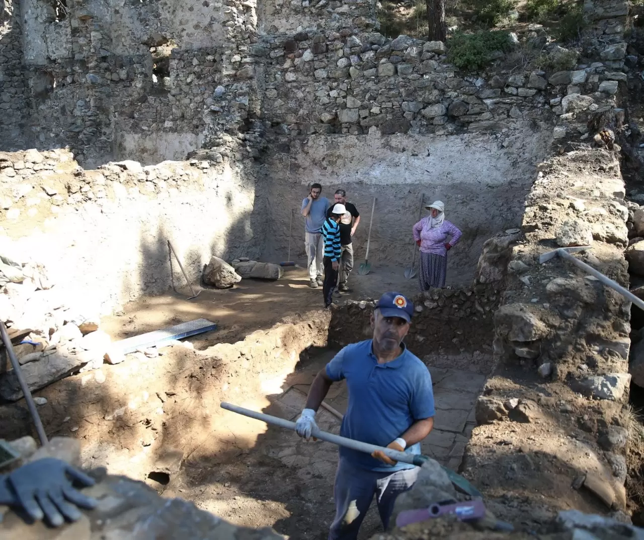 Syedra Antik Kenti’nde Aziz Pavlus Freski bulundu 2