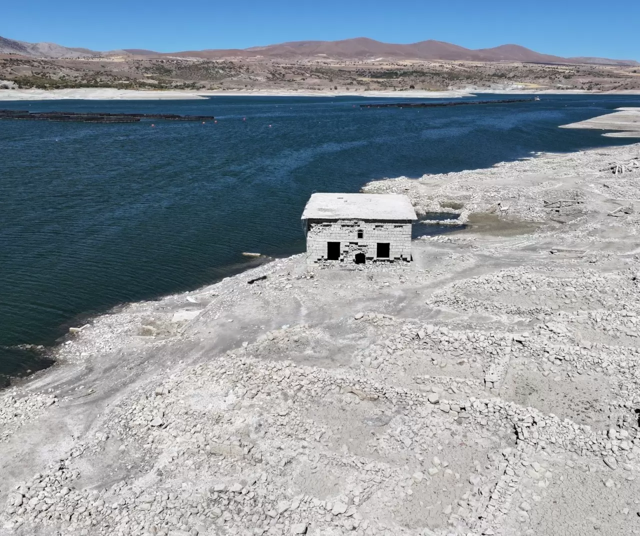 Kayseri’de Bahçelik Barajı alarm veriyor: Su seviyesi 4 ayda yüzde 60 düştü 10