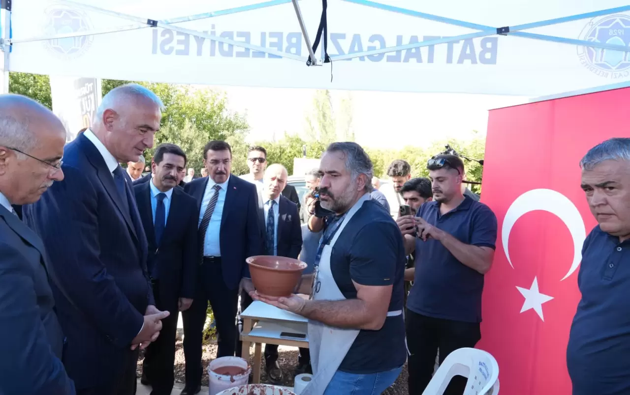 4 bin yıllık tarihin kalbinde yeni bir kapı! 13