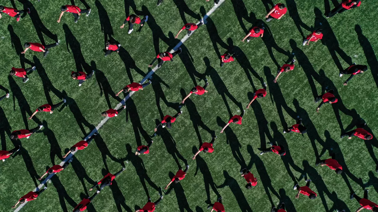 Depremin merkez üssü Sındırgı'da 29 Ekim Cumhuriyet Bayramı coşkuyla kutlandı 4