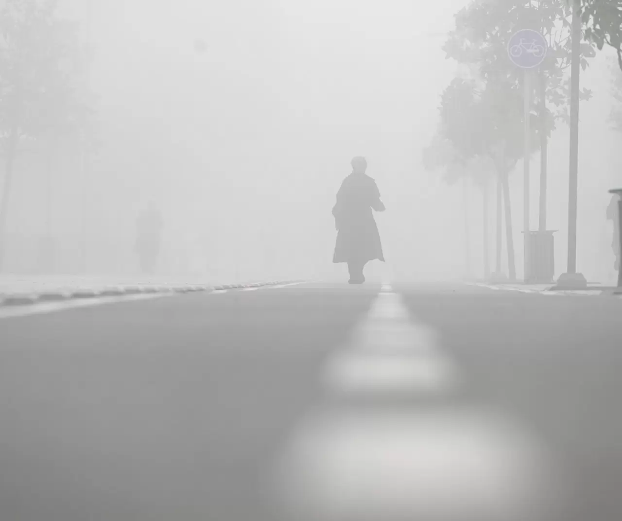 Düzce’de sabah sisleri hayatı zora soktu 5