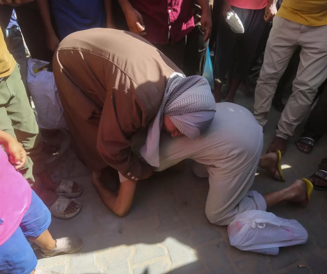 İsrail, Gazze’den alıkoyduğu 13 Filistinli esiri aylar sonra serbest bıraktı 8