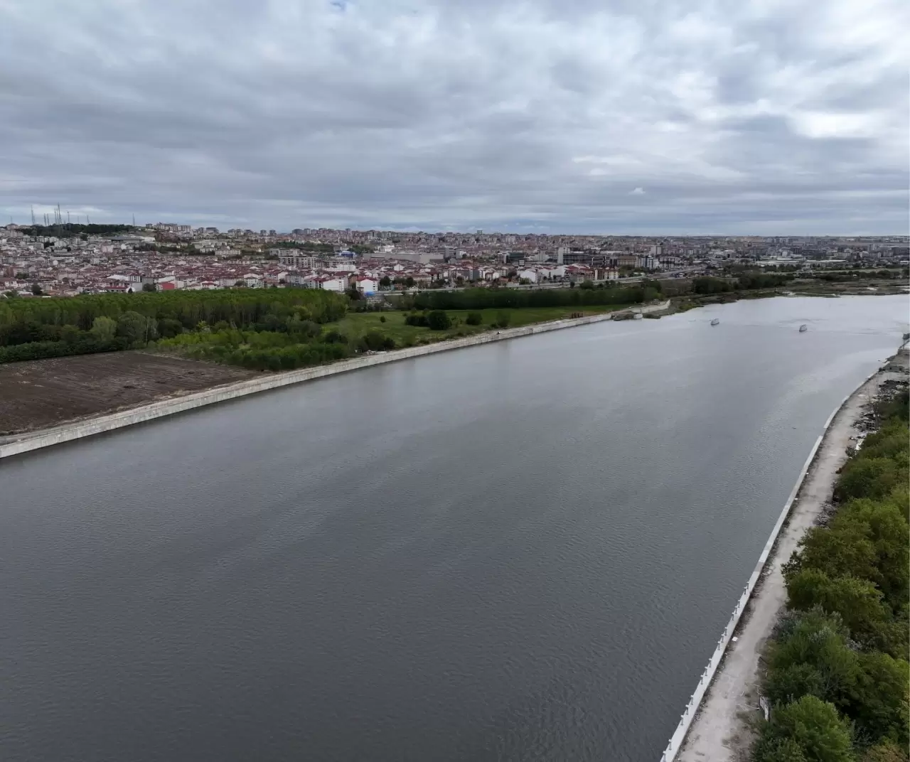 Edirne’de yağışlar nehirleri canlandırdı: Tunca ve Meriç’te su seviyesi yükseldi 9