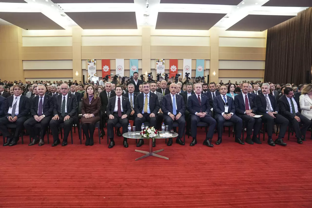 Cevdet Yılmaz Tarım, Gıda ve Hayvancılık Sempozyumu'nda konuştu 8