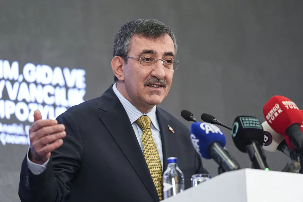 Cevdet Yılmaz Tarım, Gıda ve Hayvancılık Sempozyumu'nda konuştu 4