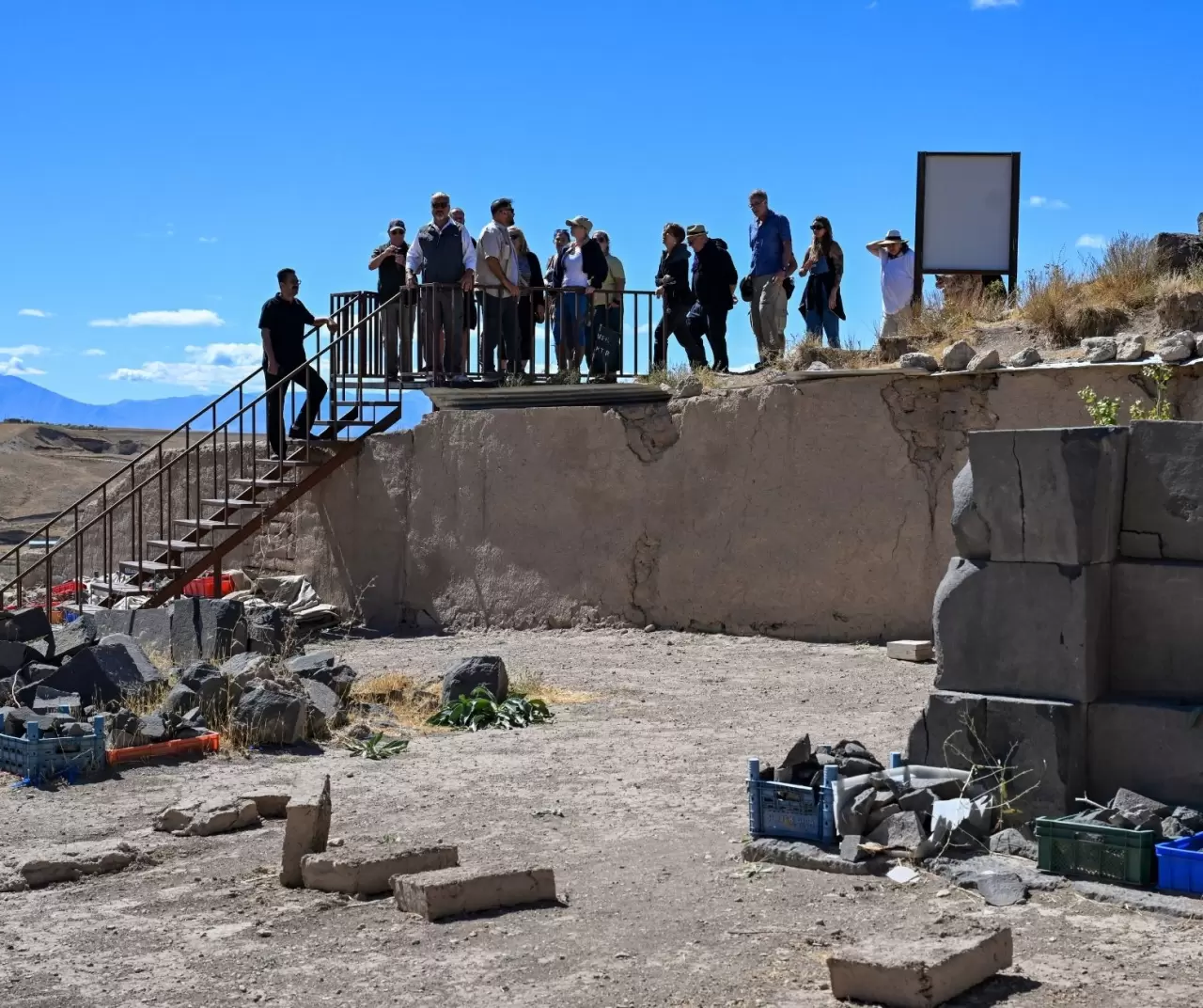 Urartuların izinde: Ayanis Kalesi yabancı turistlerin yeni gözdesi 9