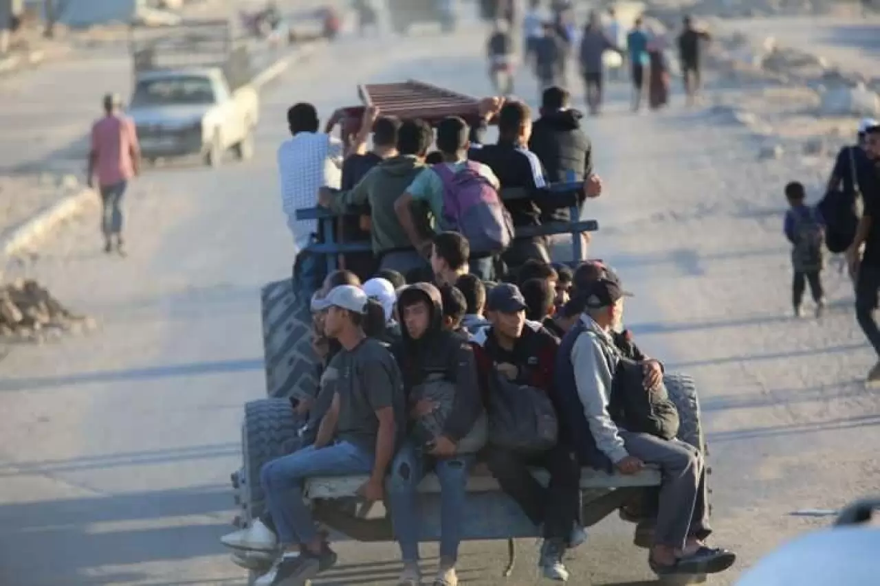Yıkıntılar arasında eve dönüş başladı! Gazzelilerden umut adımları... 20