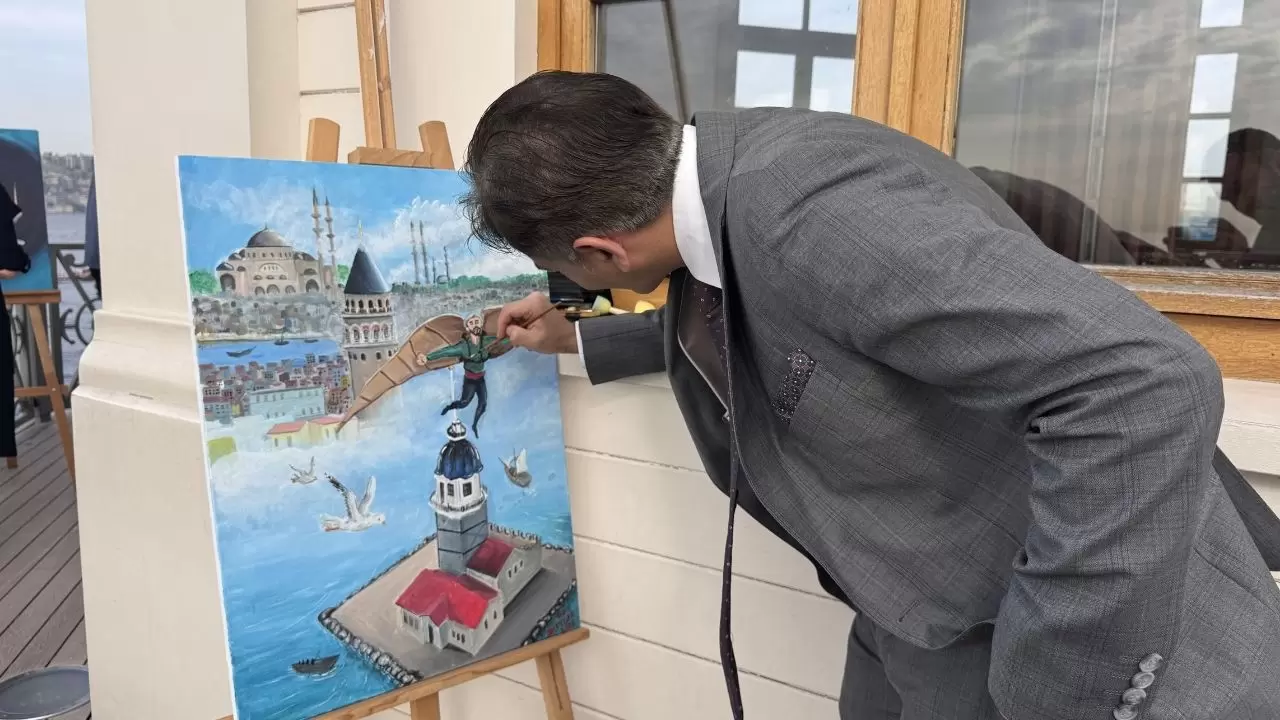 Öğretmenler Kız Kulesi’nden İstanbul’u tuvaline taşıdılar 6