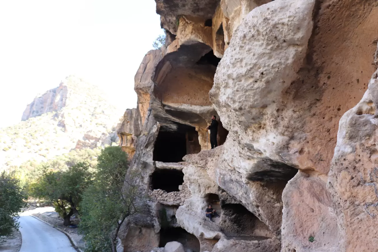 Gabar Dağı'ndaki saklı cennet: "7 katlı apartman mağarası" 4