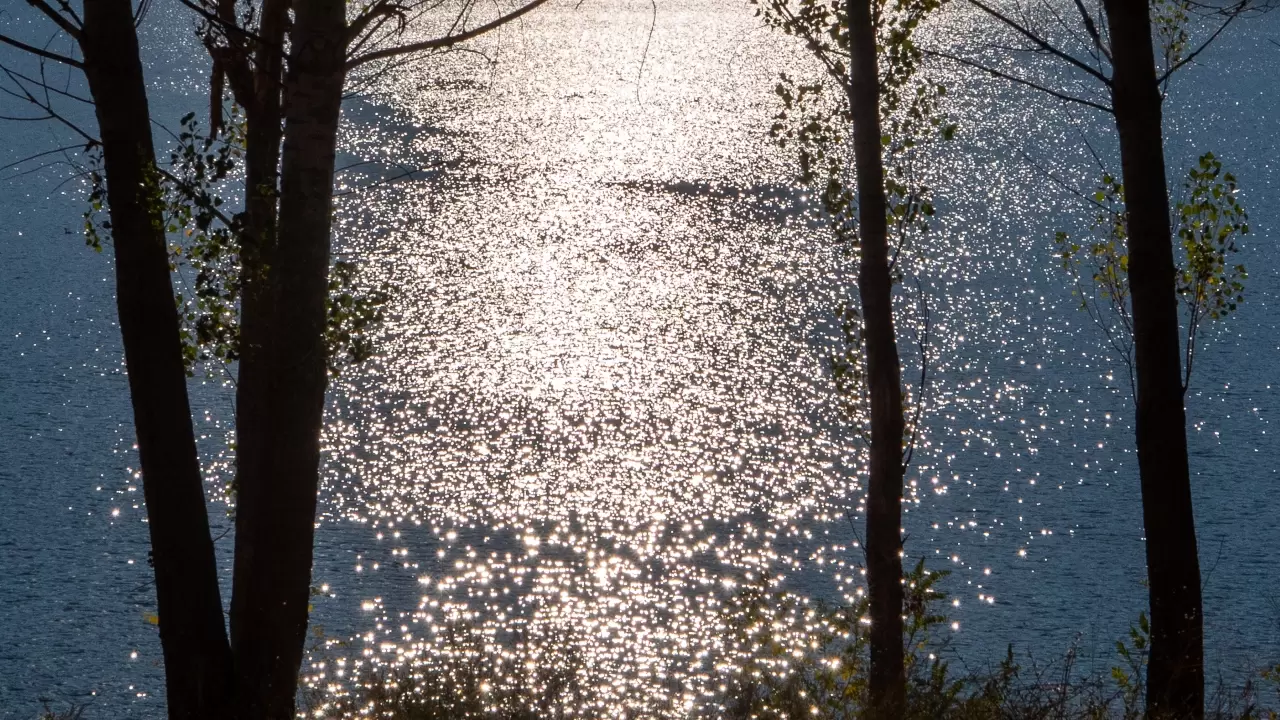 Gölcük Tabiat Parkı’nda sonbahar renk cümbüşü büyülüyor 9