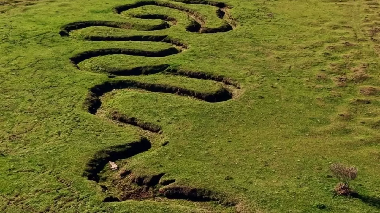 Sakarya’nın Cenneti Karagöl Yaylası: Doğal güzelliği ve benzersiz jeomorfik yapısıyla hayran bırakıyor 8