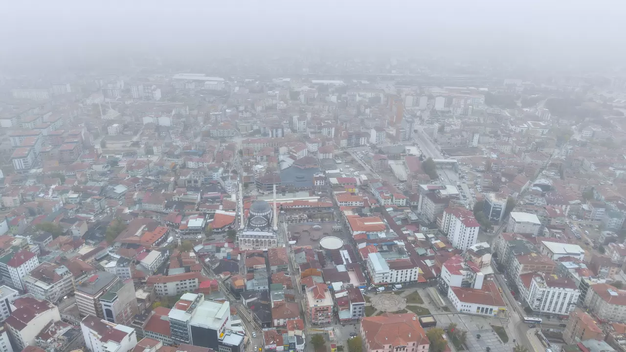 Şehir 200 metre yükseklikten neredeyse kayboldu 2