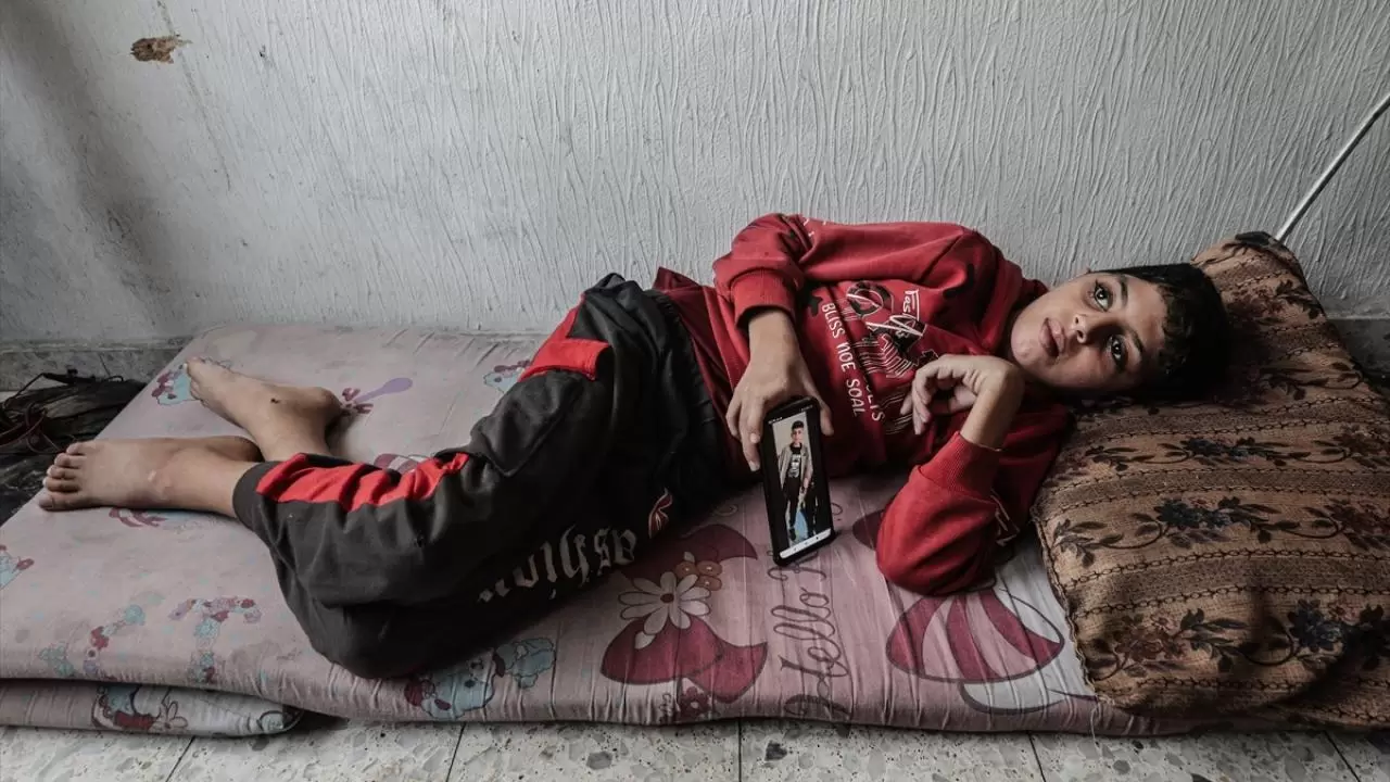 İsrail, Filistinli Reyyan'ın çocukluğunu çalarak tekerlekli sandalyeye mahkum etti 6