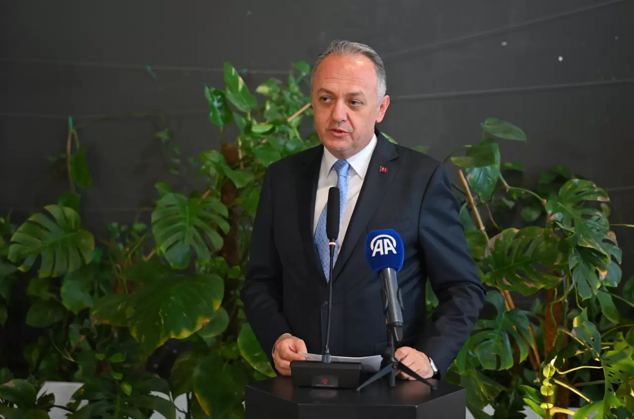 "Resimli Türkiye Florası 17. Cilt" sergisi açıldı 2