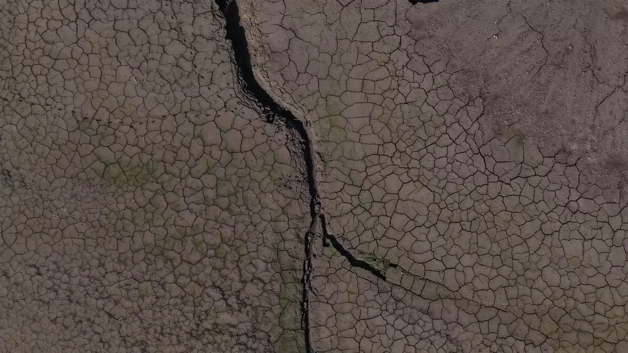 Kocaeli’nde alarm! Yuvacık Barajı’nda su seviyesi sadece %4’e düştü 6