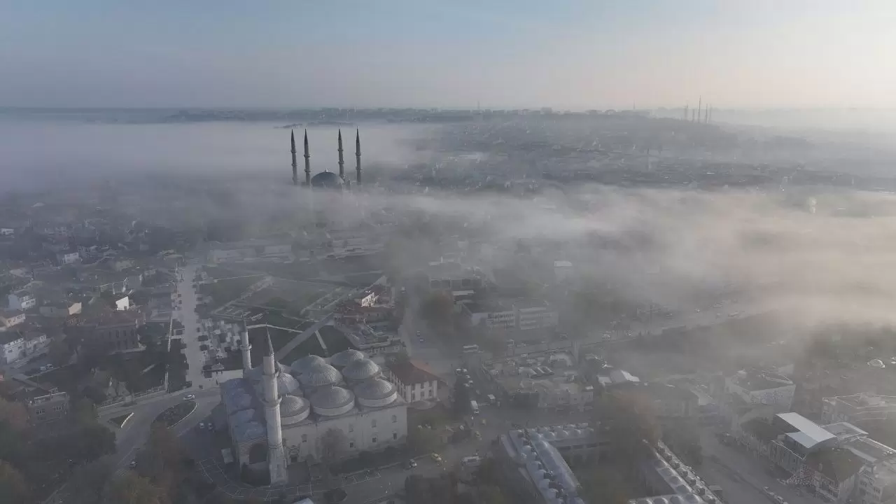 Tarihi yapı havadan böyle görüntülendi 1