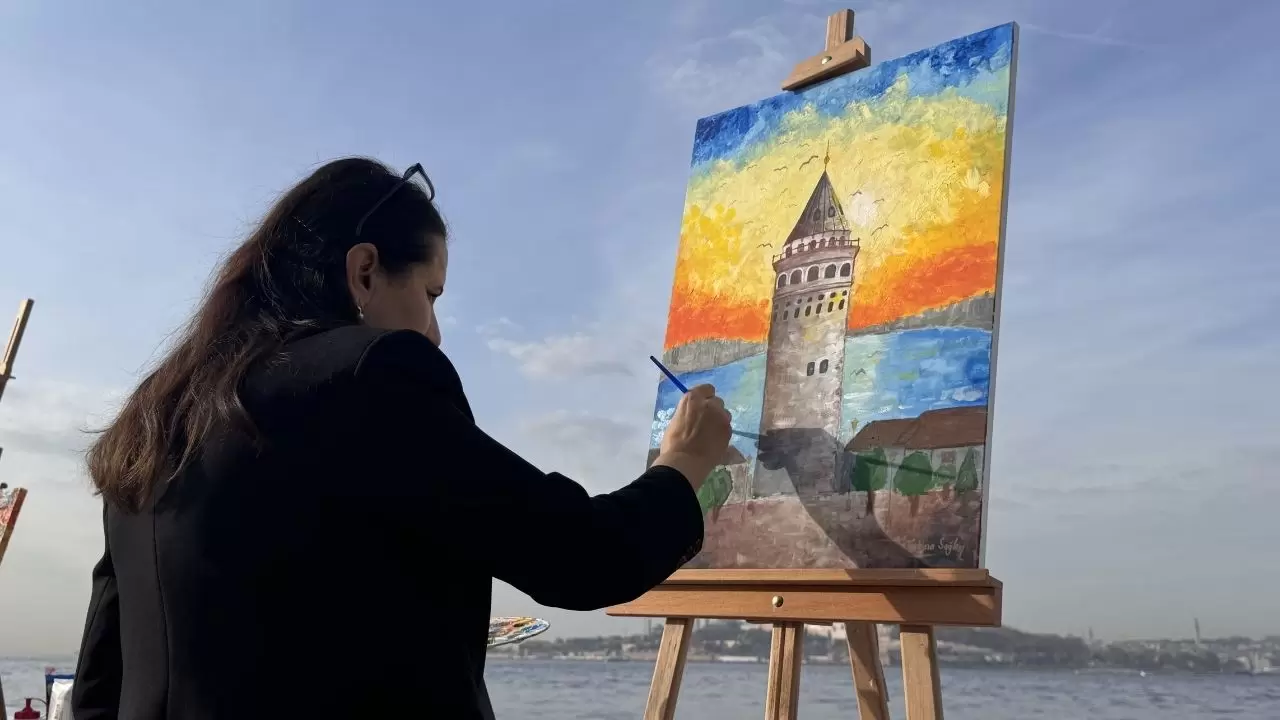 Öğretmenler Kız Kulesi’nden İstanbul’u tuvaline taşıdılar 4