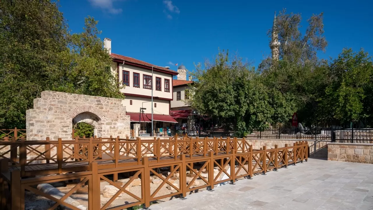 Yivli Minare Külliyesi yeni çehresiyle ziyaretçilerini ağırlıyor 11