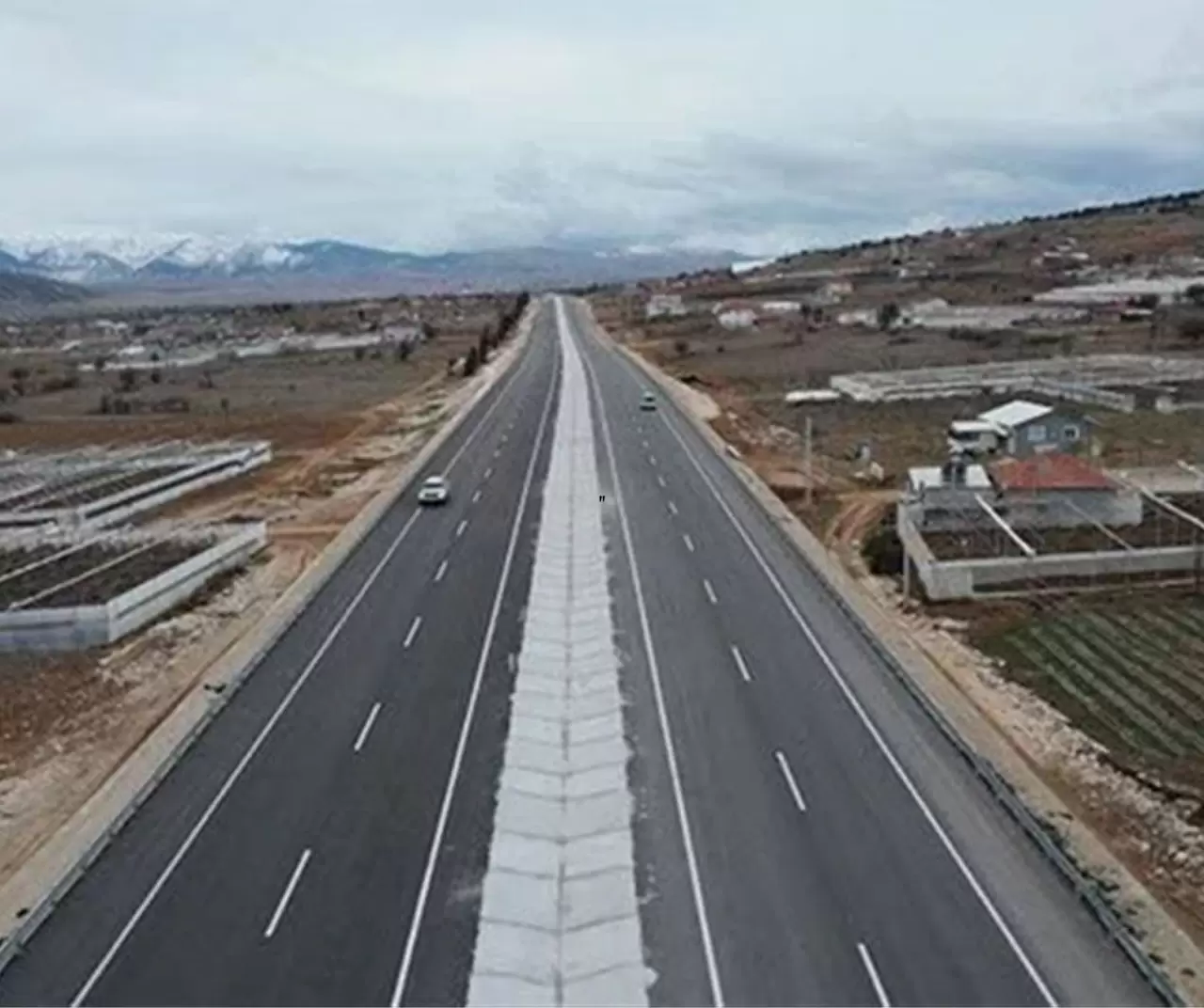 Yollarda kaos! Şerit daraltmaları ve kontrollü trafik sürücüleri zorluyor 9