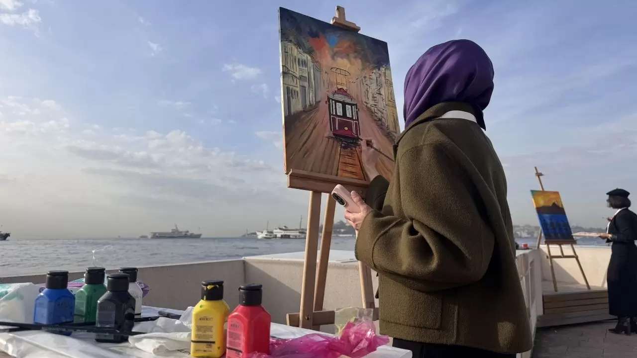 Öğretmenler Kız Kulesi’nden İstanbul’u tuvaline taşıdılar 10