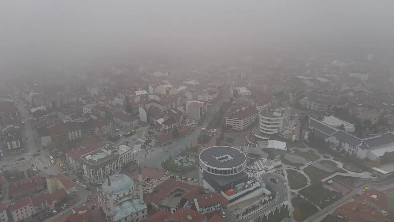 Bolu’da sis etkili oluyor! 4