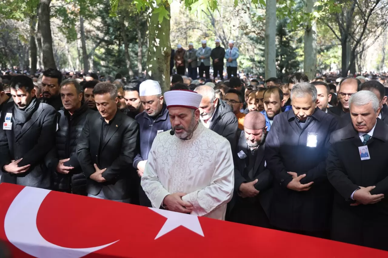 Konyalı şehit Ahmet Yasir Kuyucu son yolculuğuna uğurlandı 10