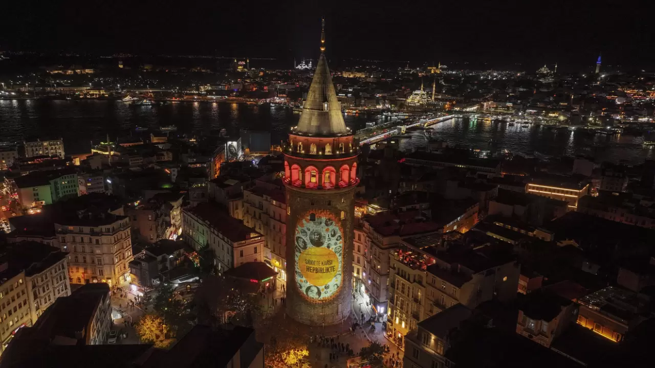 KADEM kadına yönelik şiddete karşı farkındalık çalışması düzenledi 5