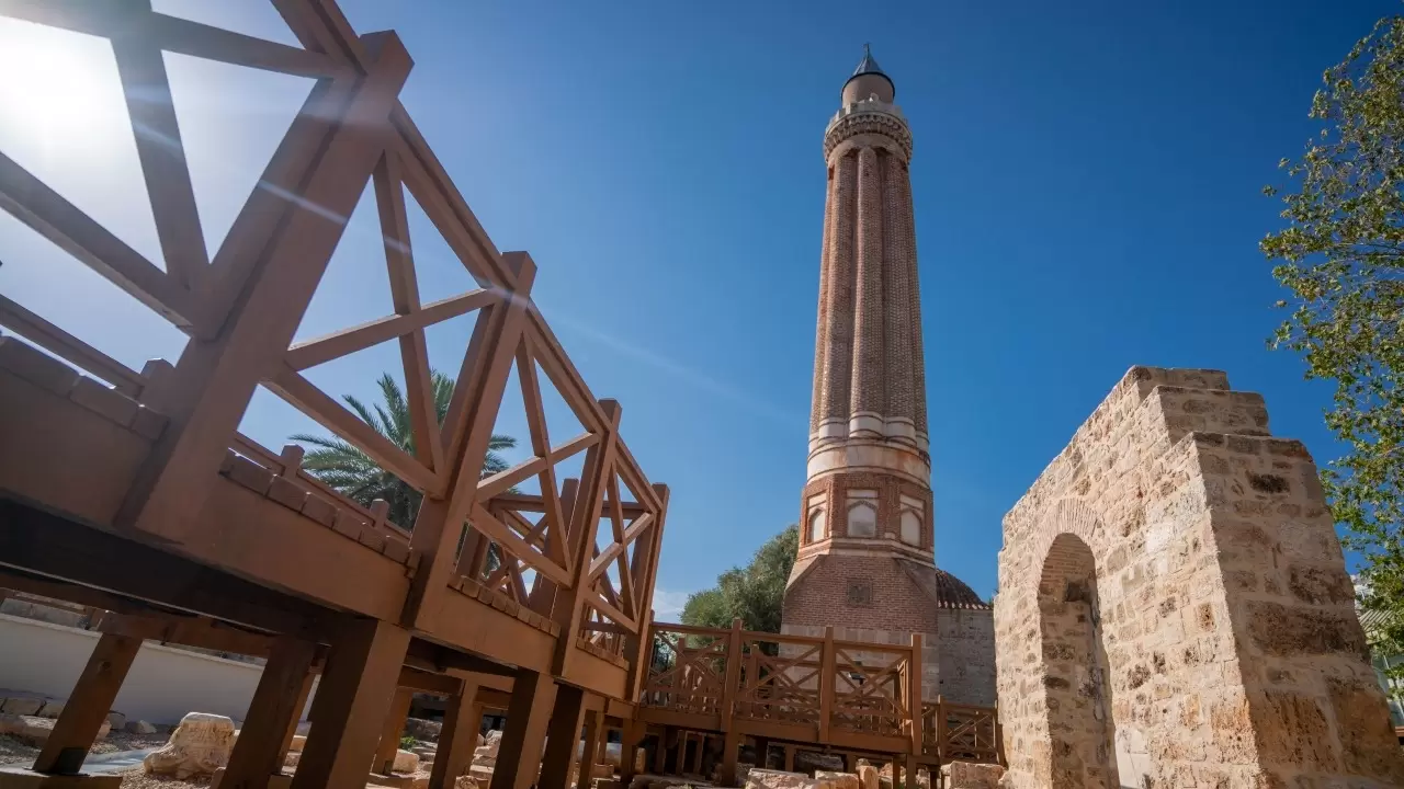 Yivli Minare Külliyesi yeni çehresiyle ziyaretçilerini ağırlıyor 16