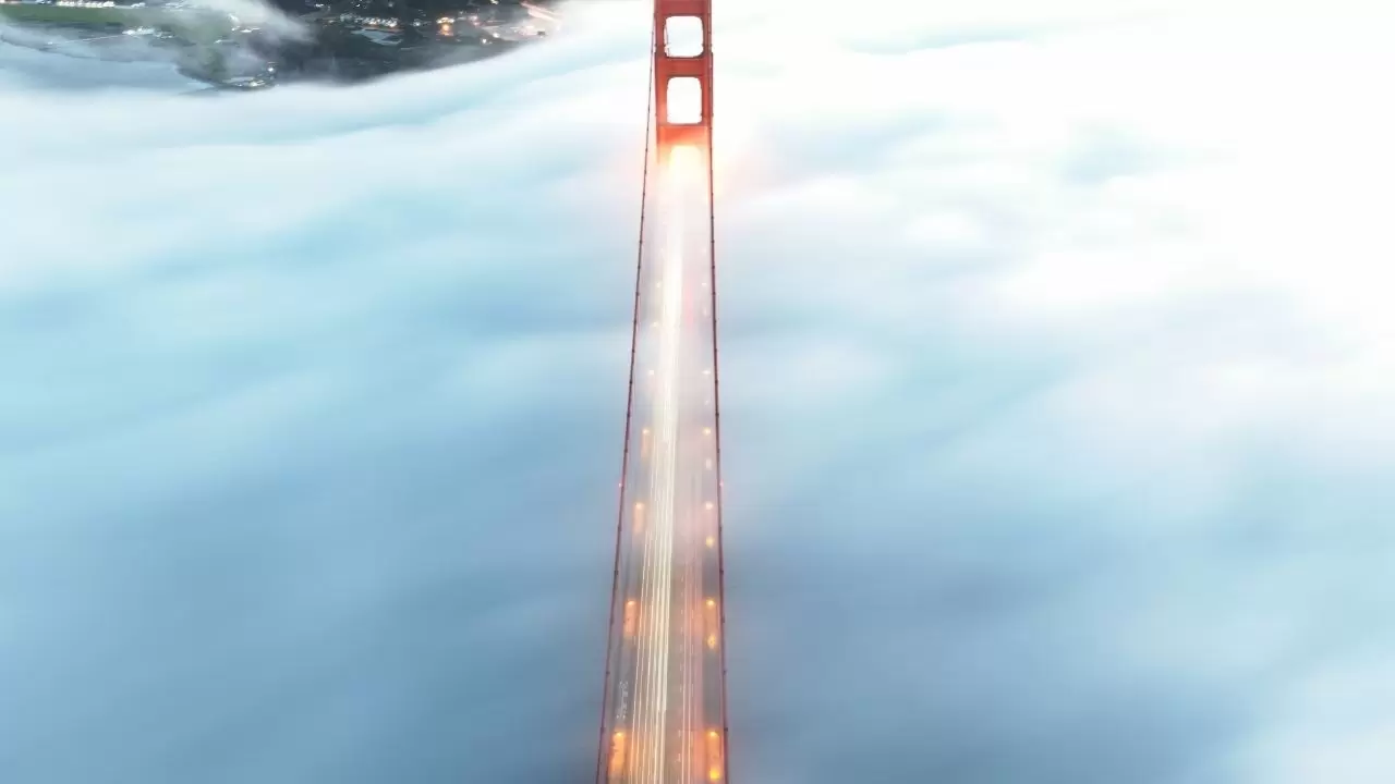 Golden Gate Köprüsü sisler arasında görenleri adeta büyüledi 6