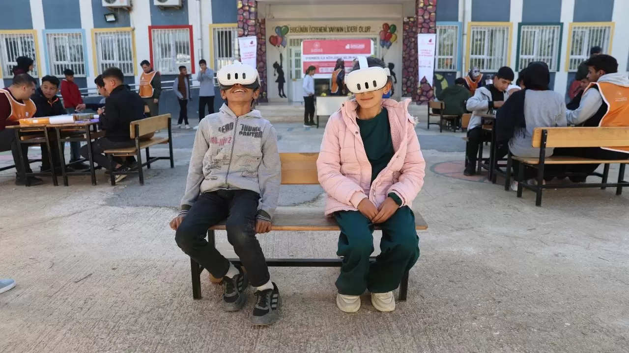 Öğretmenler kırsaldaki öğrencilere bilim ve teknoloji taşıyor 5