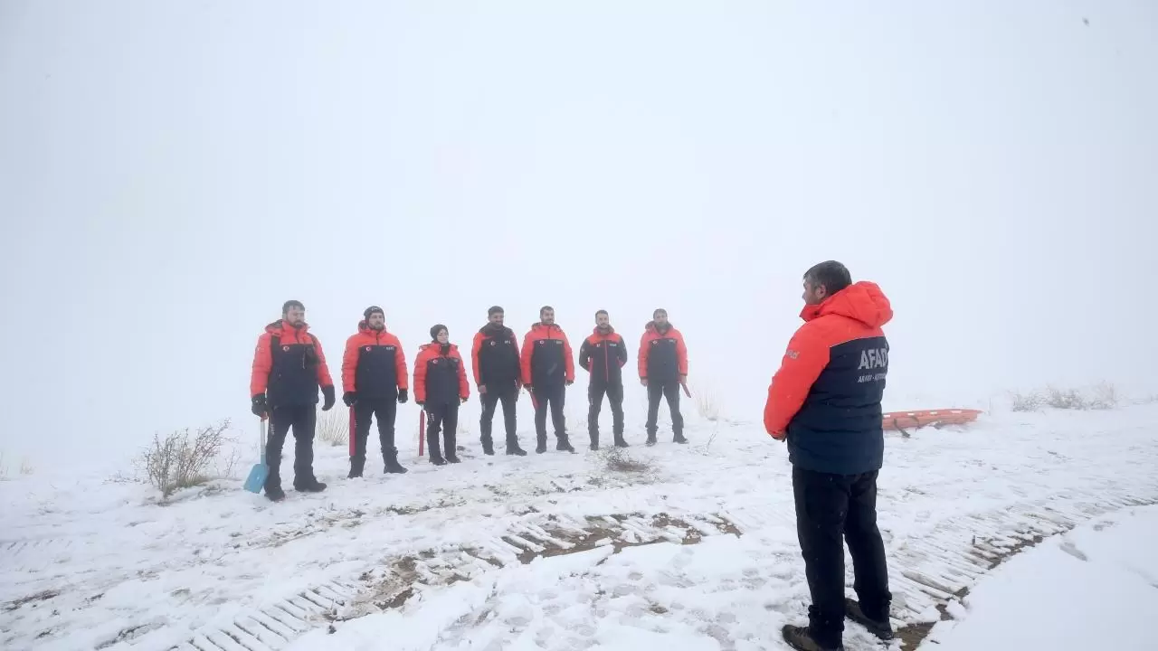 1900 rakımda hayat kurtarma sınavı: AFAD’dan nefes kesen tatbikat 7