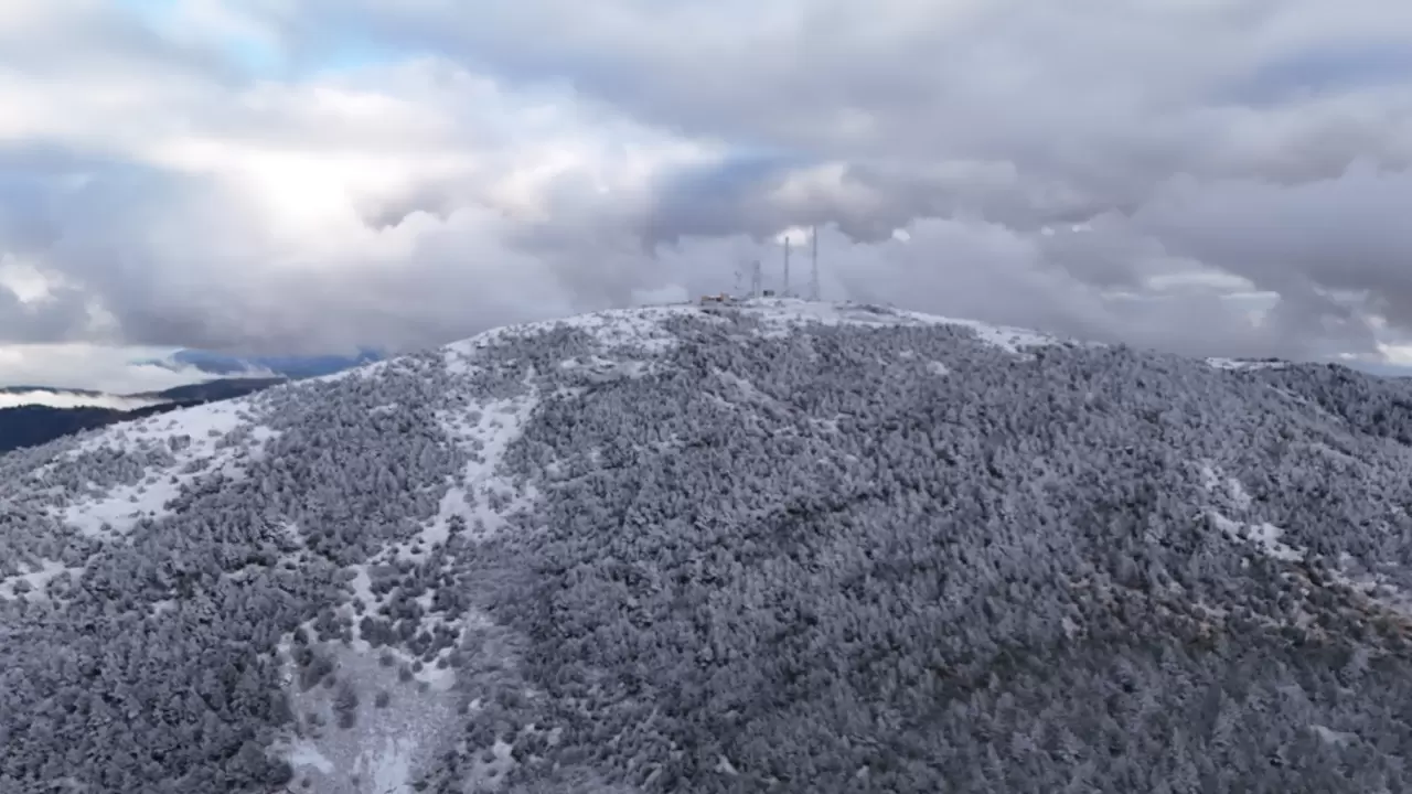 Samsun'un Dürtmen Dağı beyaza büründü 3