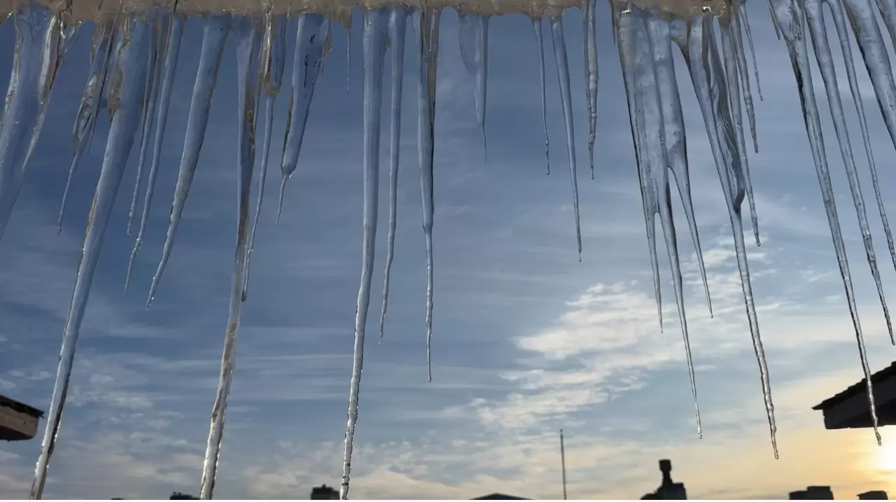 Yüksekova’da dondurucu soğuk alarmı 3