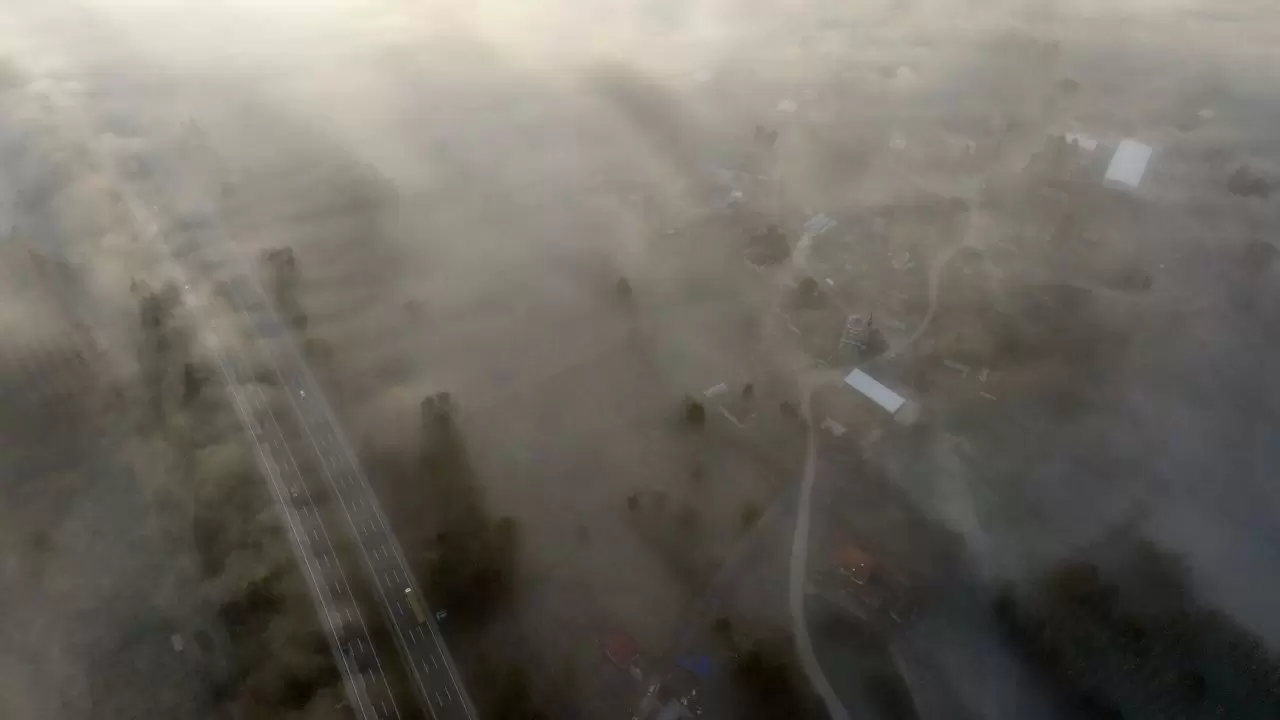 Yoğun sis Düzce’yi sardı: Anadolu Otoyolu’nda görüş mesafesi kritik seviyede! 7