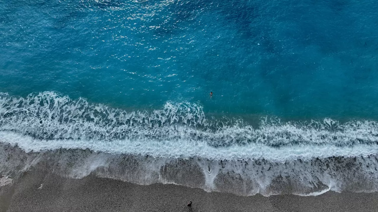 Ölüdeniz turkuaza boyandı! 2