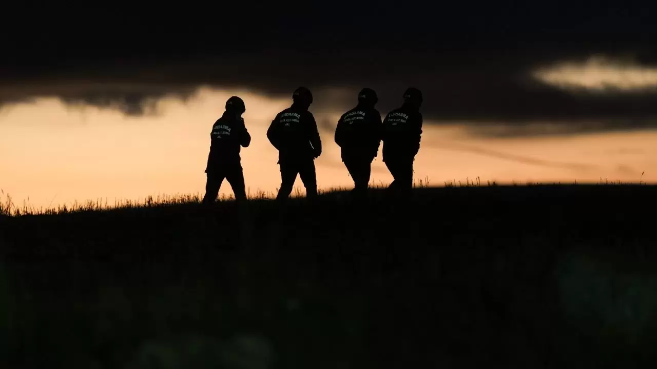 Libya Genelkurmay Başkanı Al-Haddad’ı taşıyan uçağın enkazına ulaşıldı 13