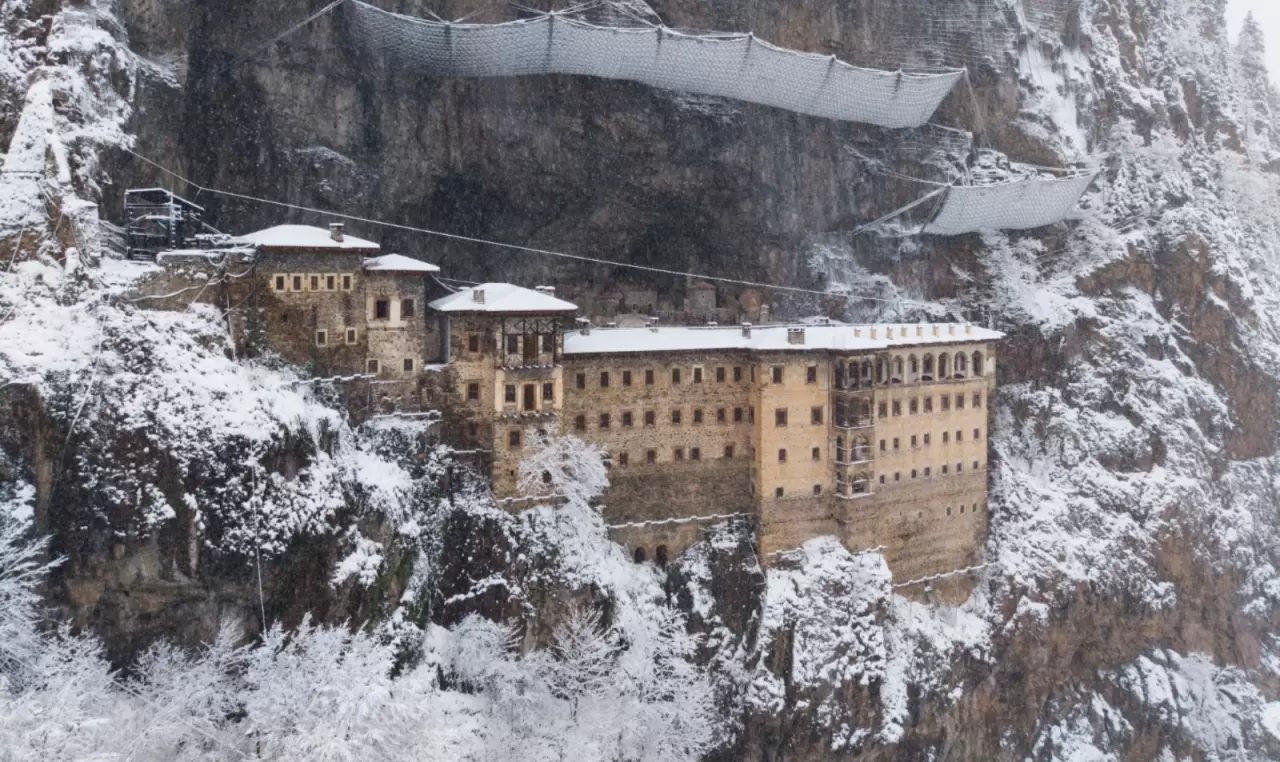 Sümela Manastırı’nda kartpostallık manzara 2