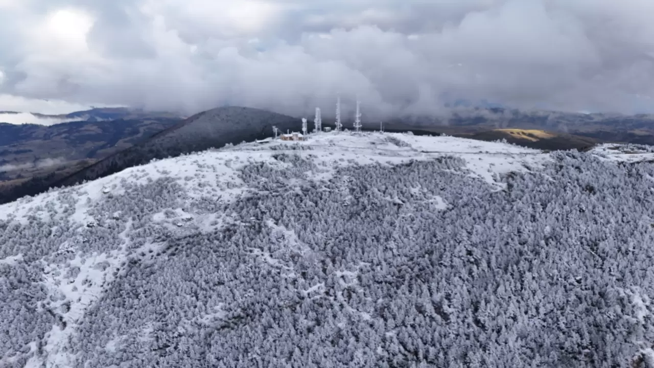 Samsun'un Dürtmen Dağı beyaza büründü 2