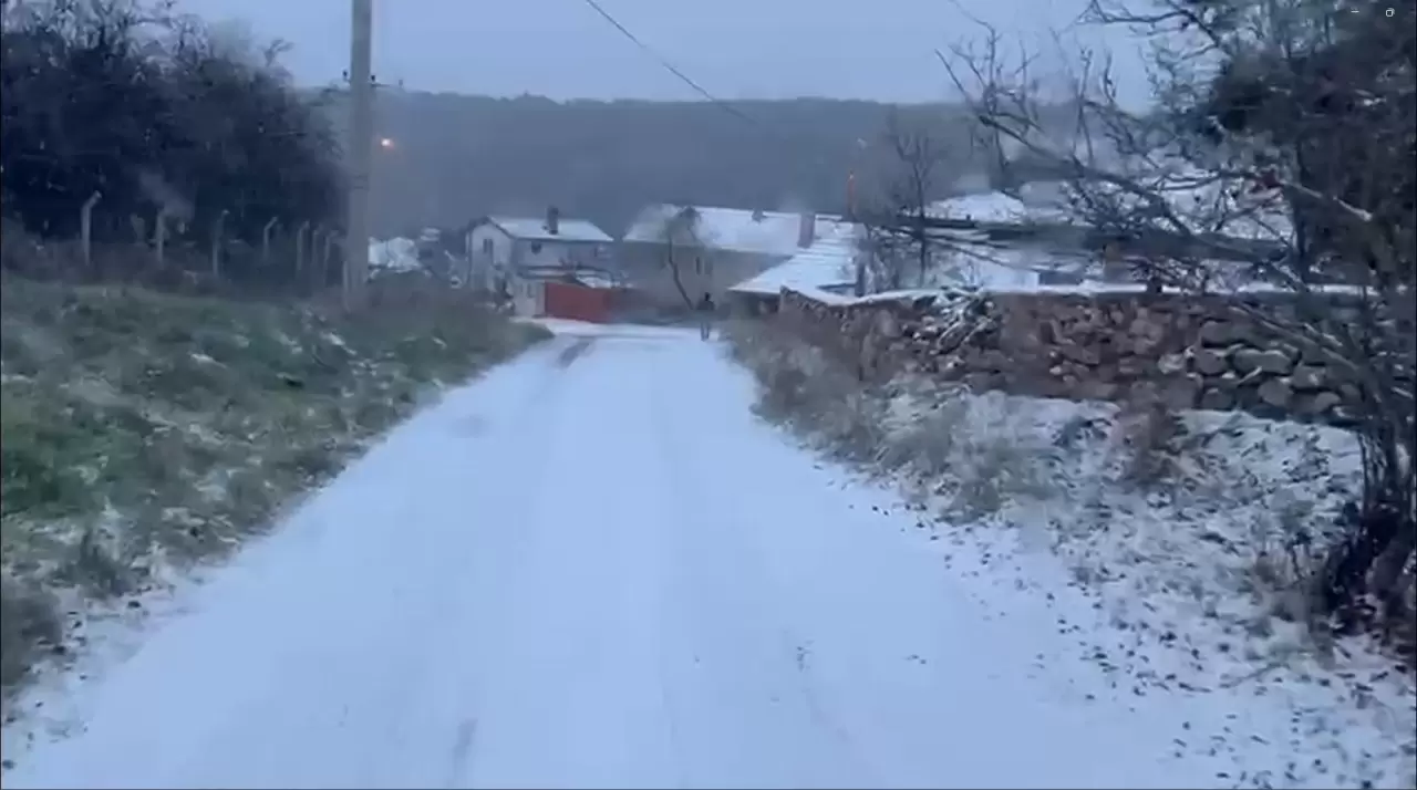 Eskişehir’de kar Türkmendağı eteklerini beyaza boyadı 1