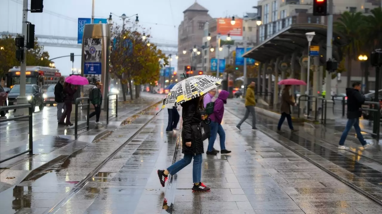 Atmosferik nehir fırtınası San Francisco’yu vurdu: Günlük hayat durdu 4