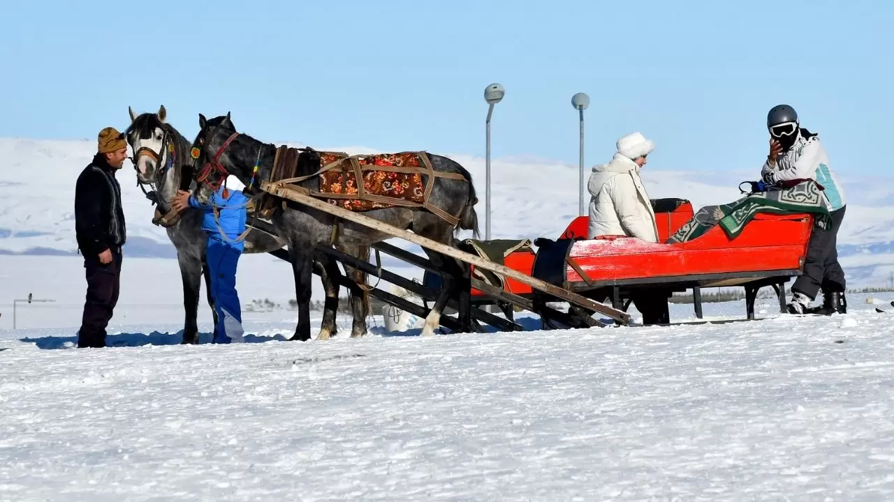 Kış turizminin gözdesi Sarıkamış’ta sezon açıldı, eğlence başladı 5