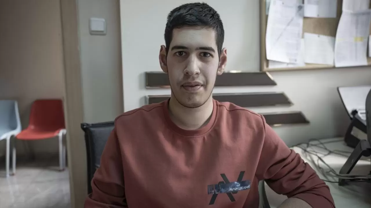 Engel tanımayan azim: 55 yaşında çalışma hayalini gerçekleştiren kadın, başkalarına ışık tutuyor 10