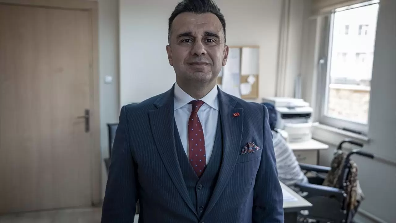 Engel tanımayan azim: 55 yaşında çalışma hayalini gerçekleştiren kadın, başkalarına ışık tutuyor 5