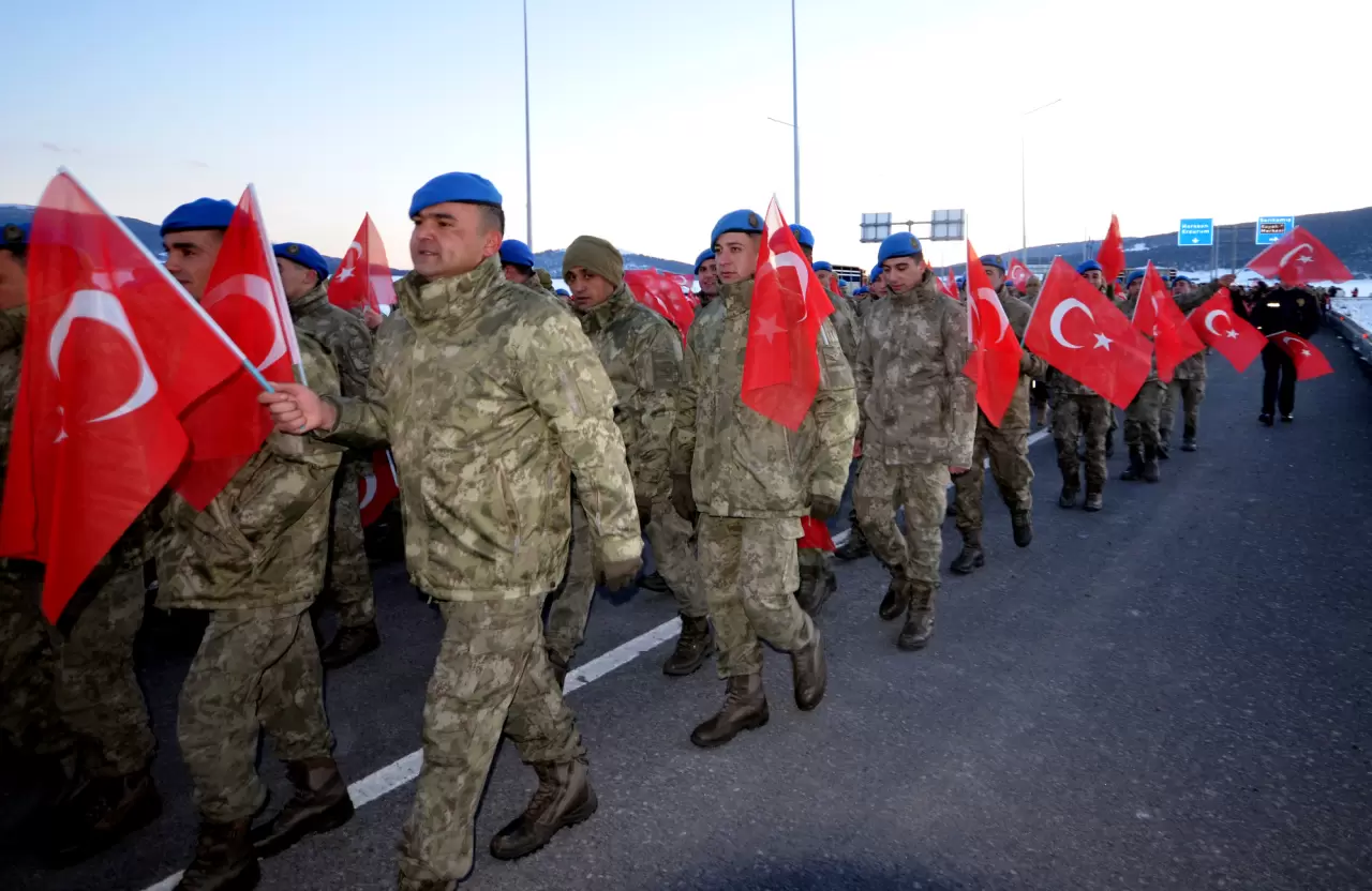 Kars'ta "Sarıkamış şehitleri" için temsili nöbet tutuldu 2