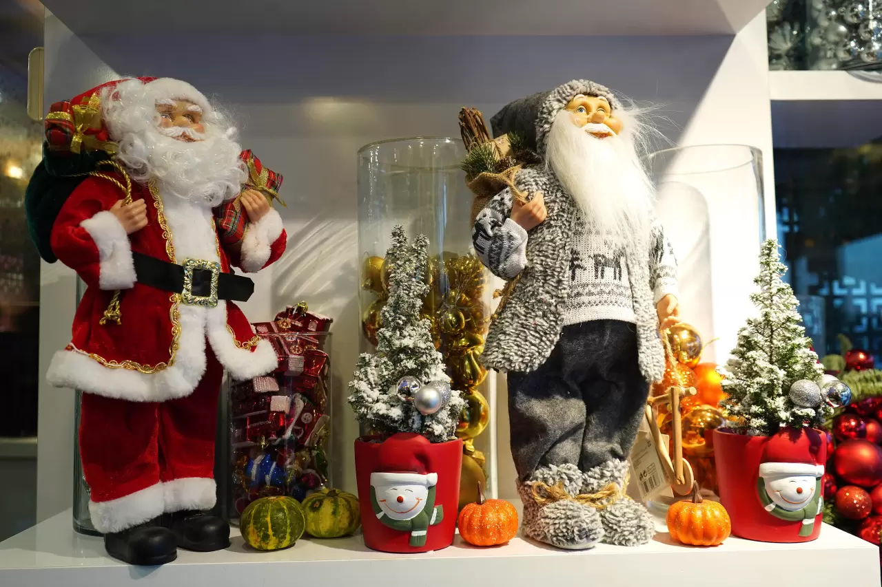 Yılbaşı sepetleri cep yakıyor: Fiyatlar 12 bin TL’ye dayandı! 1