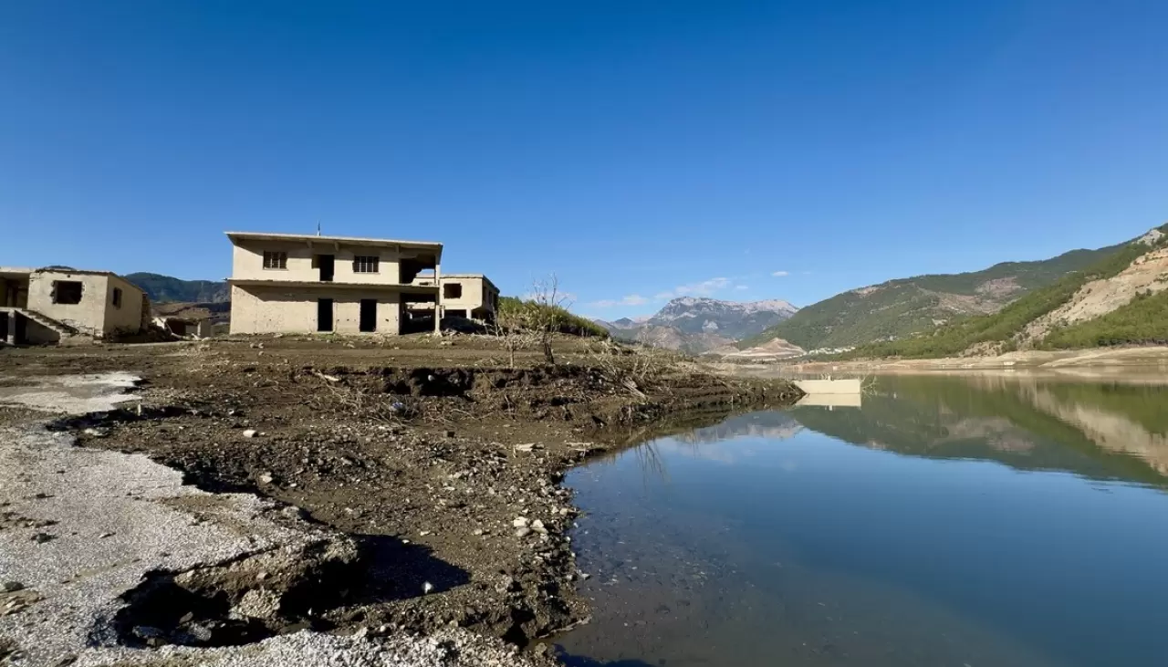 11 yıl önceki 'hayalet köy' geri döndü 4